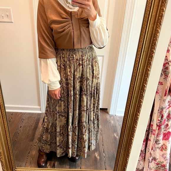 Mignon Brown Cropped Blazer - Picture 2 of 10